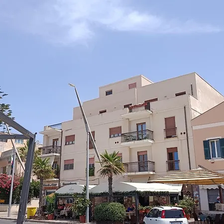 Πανσιόν L'aragosta 3*