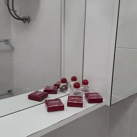 L'aragosta Гостевой дом