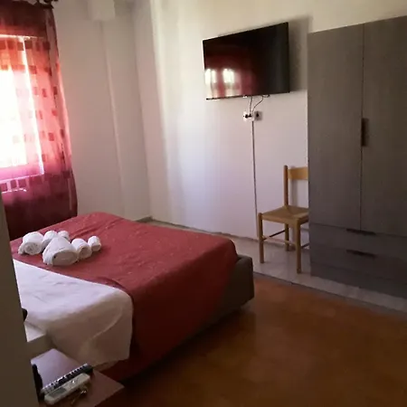 L'aragosta Πανσιόν 3*